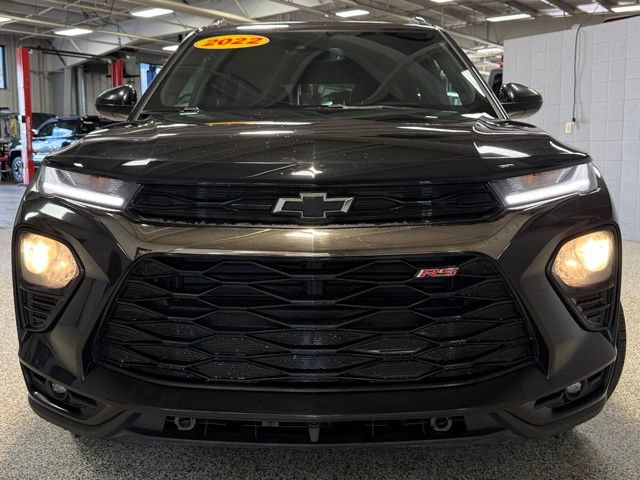Used 2022 Chevrolet TrailBlazer RS w/ Convenience Package AWD/4WD image 2