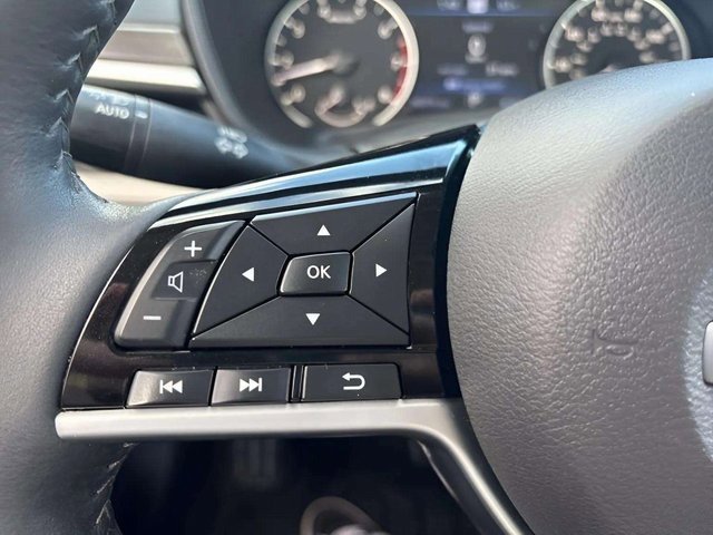 Used 2024 Nissan Altima 2.5 SL image 17
