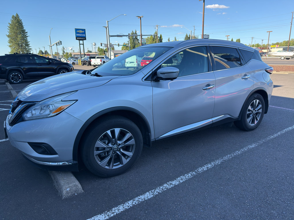 Used 2016 Nissan Murano SL w/ SL Technology Package AWD/4WD image 2