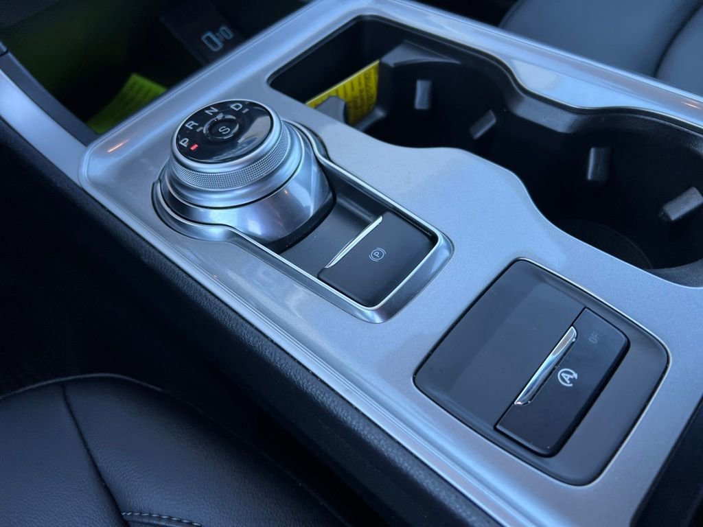 Certified 2024 Ford Edge SEL w/ Convenience Package image 26