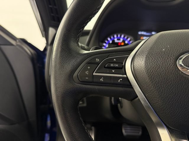 Used 2017 INFINITI Q60 Red Sport 400 RWD image 23