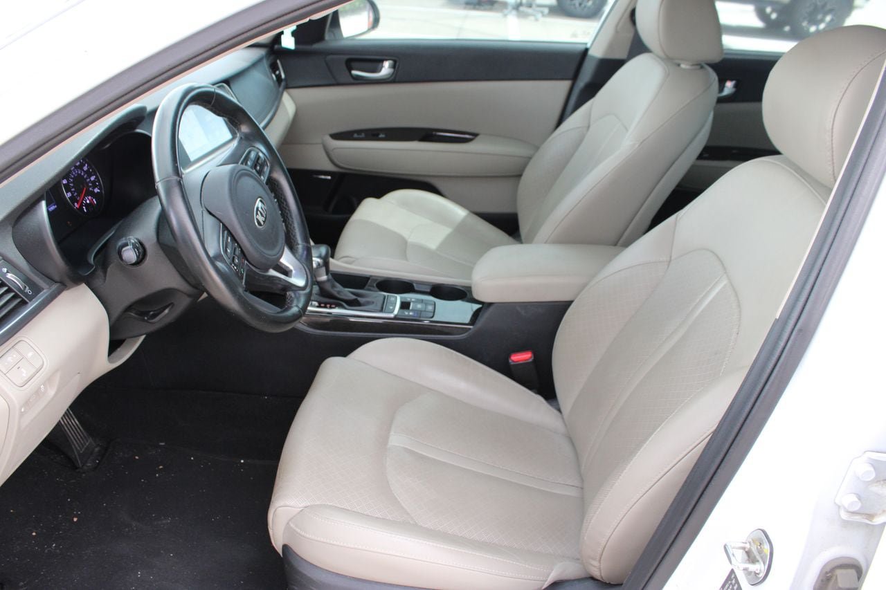 Used 2017 Kia Optima EX w/ Premium Package FWD image 10