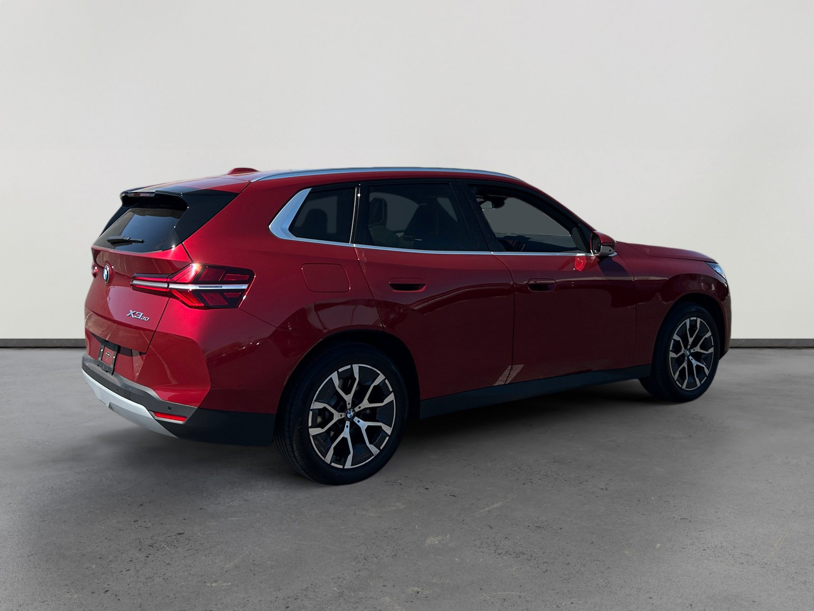 Used 2025 BMW X3 xDrive30i w/ Premium Package image 5