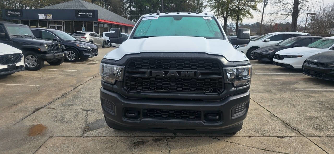 Used 2024 RAM 3500 Tradesman image 2