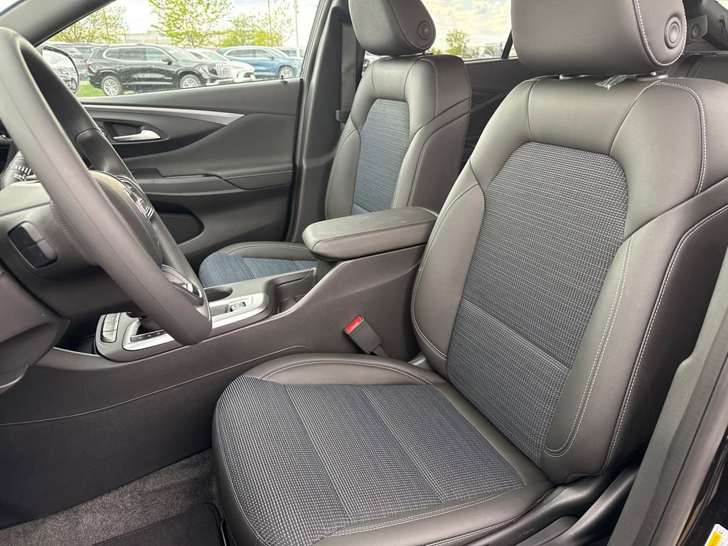 New 2026 Buick Envista Preferred FWD image 15