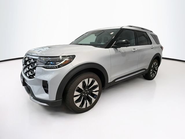 Used 2026 Ford Explorer Platinum AWD/4WD image 3