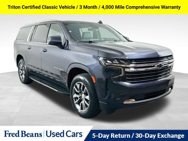 Used 2023 Chevrolet Suburban LT w/ LT Signature Plus Package AWD/4WD image 1