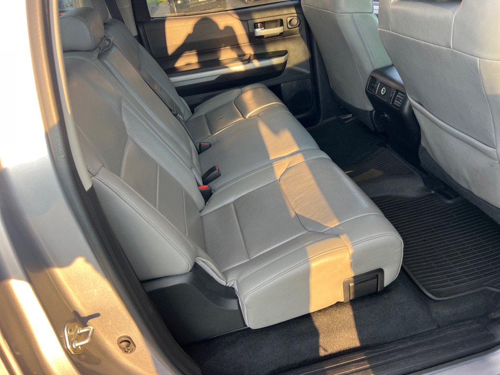 Used 2020 Toyota Tundra SR5 w/ SR5 Leather Package AWD/4WD image 19