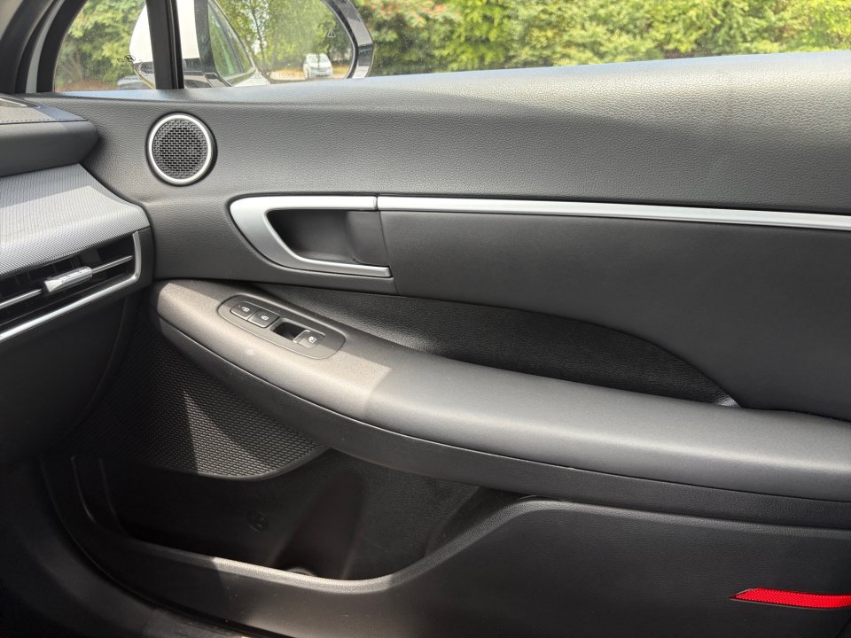 Used 2024 Hyundai Sonata SEL FWD image 35