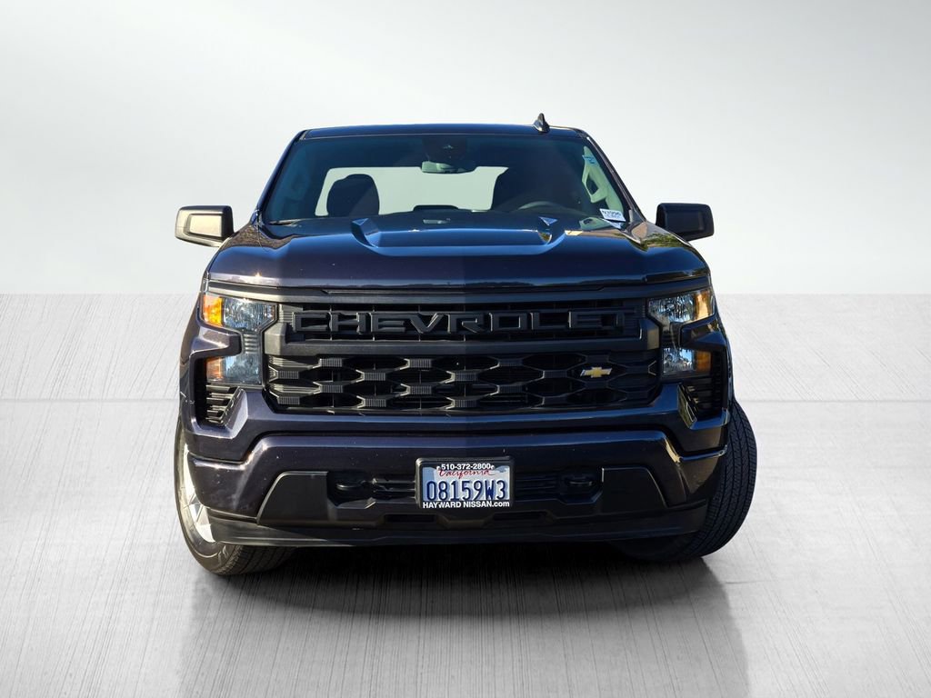 Used 2023 Chevrolet Silverado 1500 Custom image 2