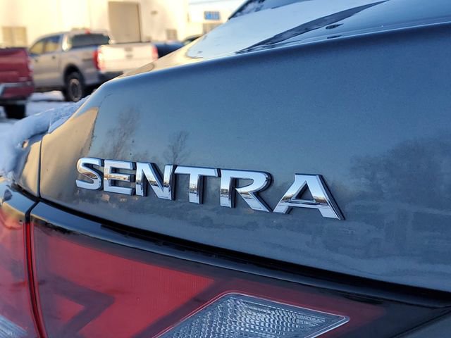 Used 2025 Nissan Sentra SV image 6