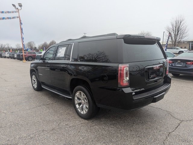 Used 2016 GMC Yukon XL SLE w/ Convenience Package image 5