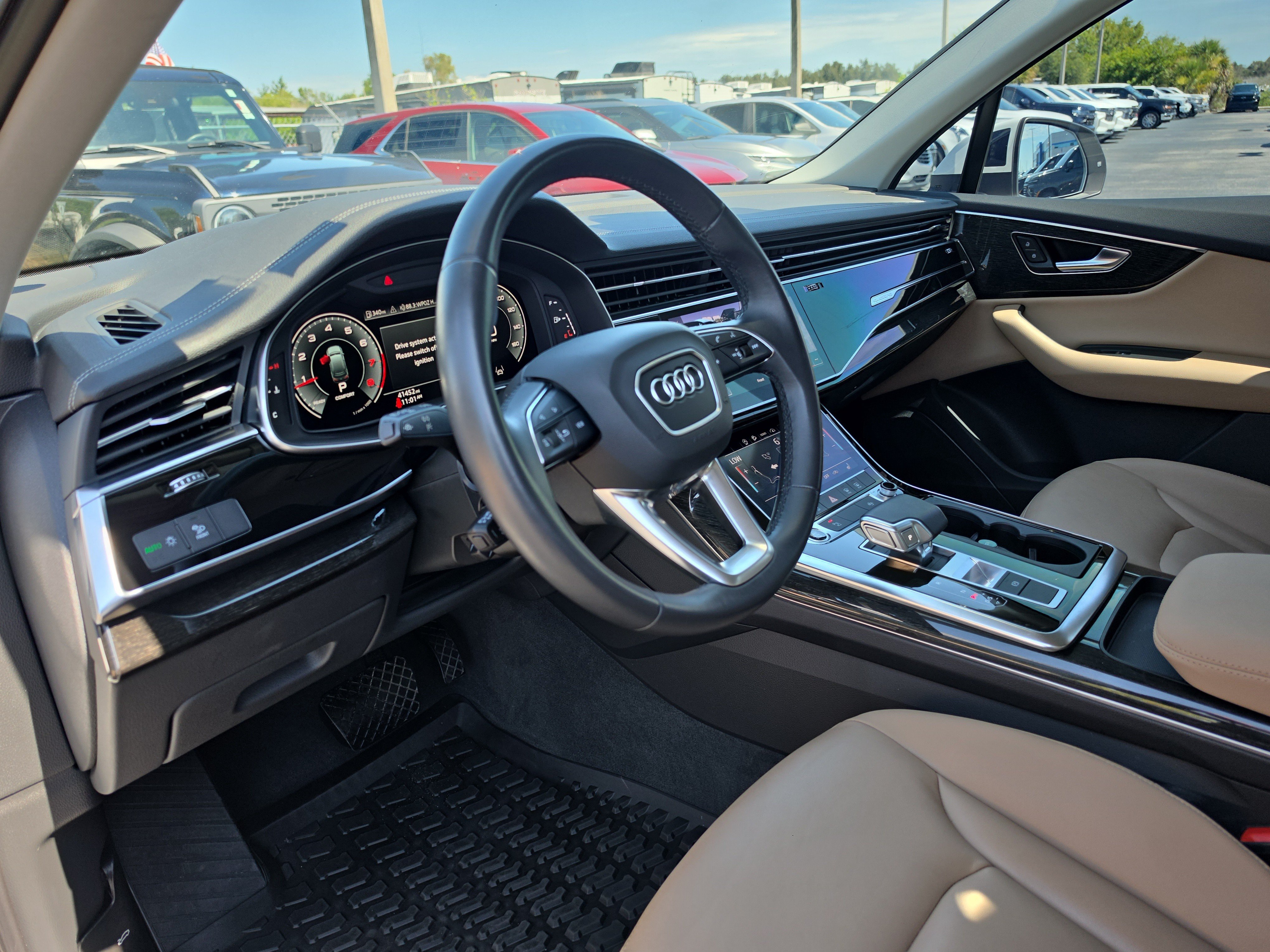 Used 2023 Audi Q7 2.0T Premium AWD/4WD image 16