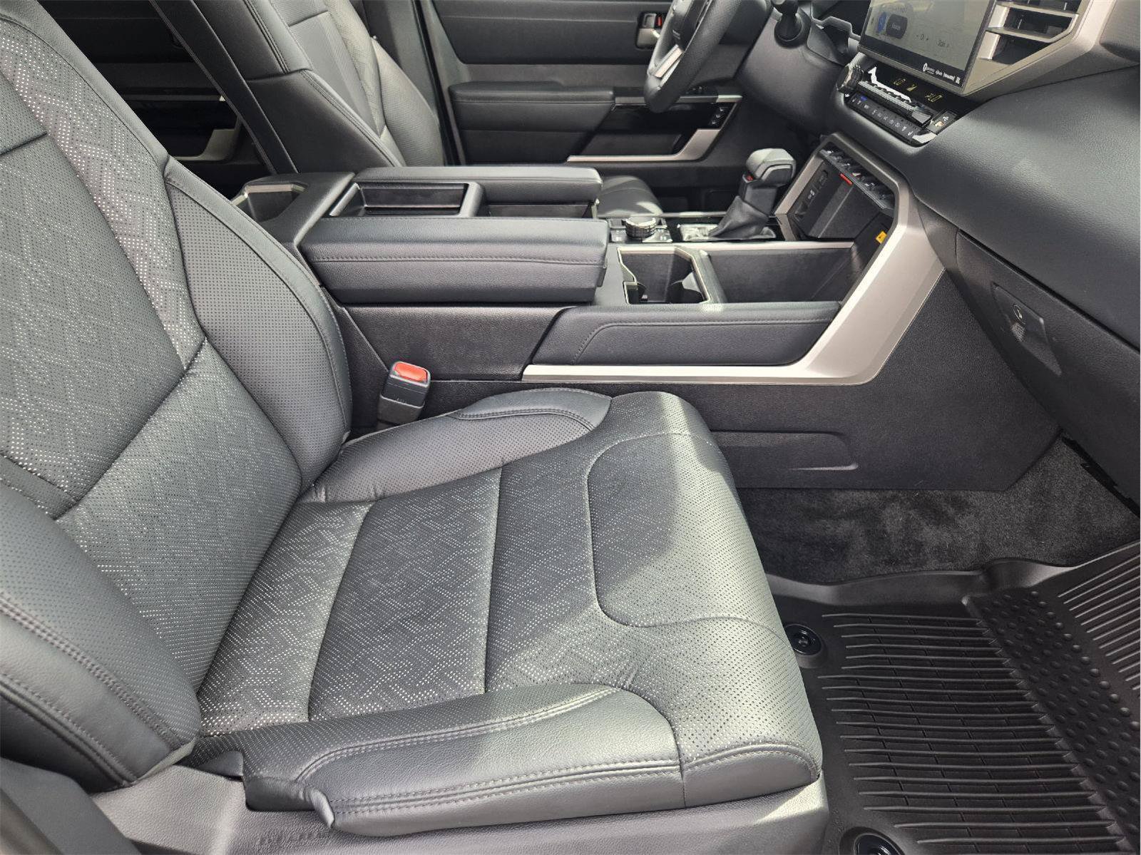 Used 2024 Toyota Tundra Limited w/ TRD Off-Road Package AWD/4WD image 13