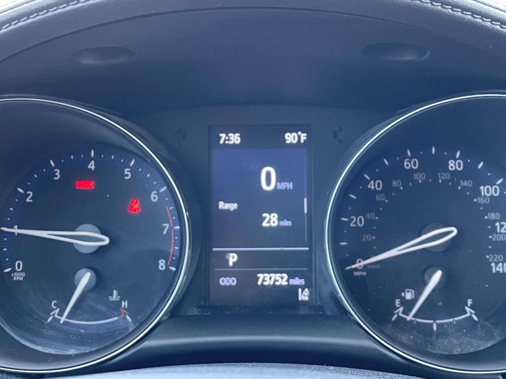 Used 2021 Toyota C-HR LE FWD image 22