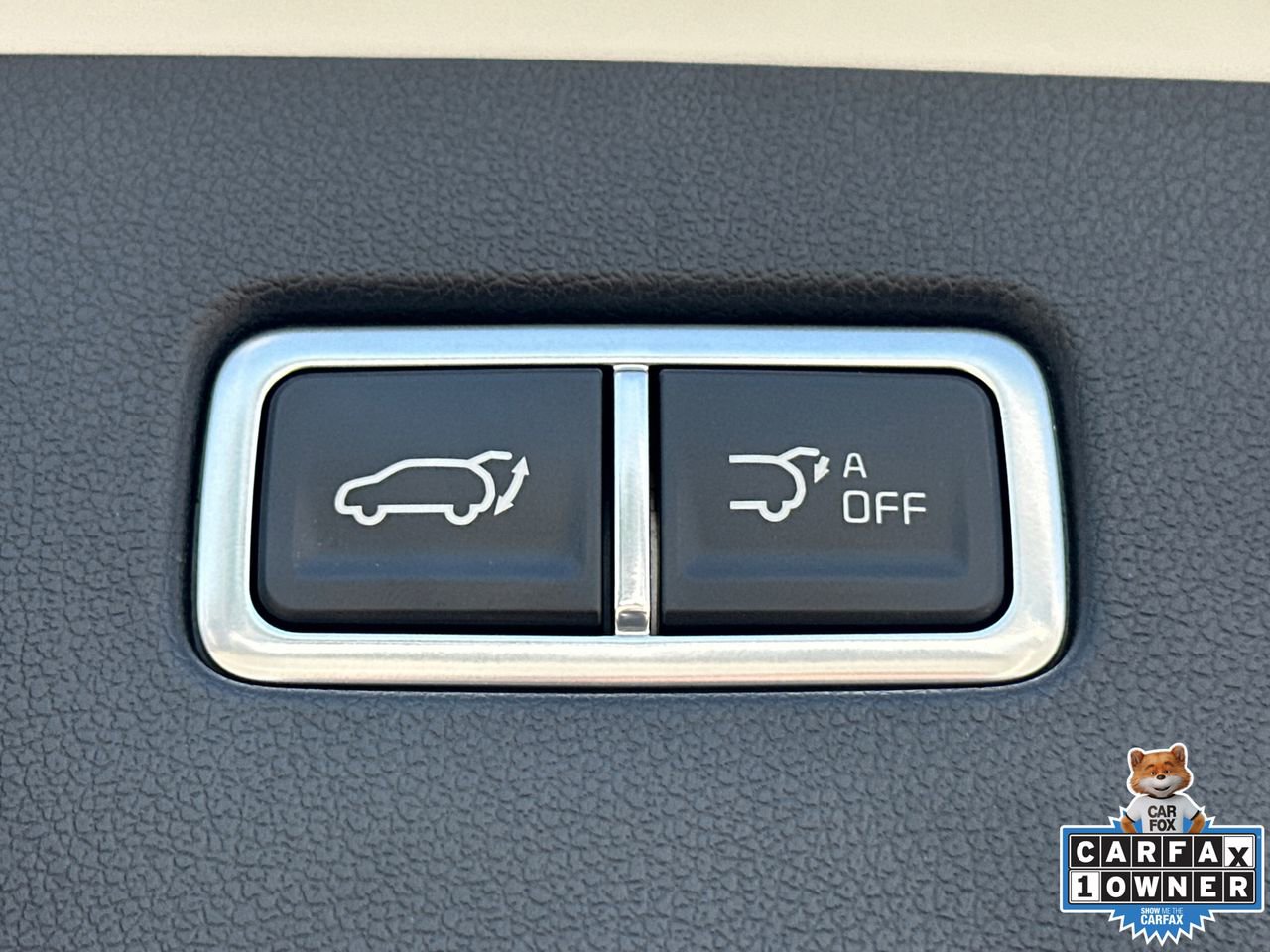 Used 2024 Kia Sorento SX image 19