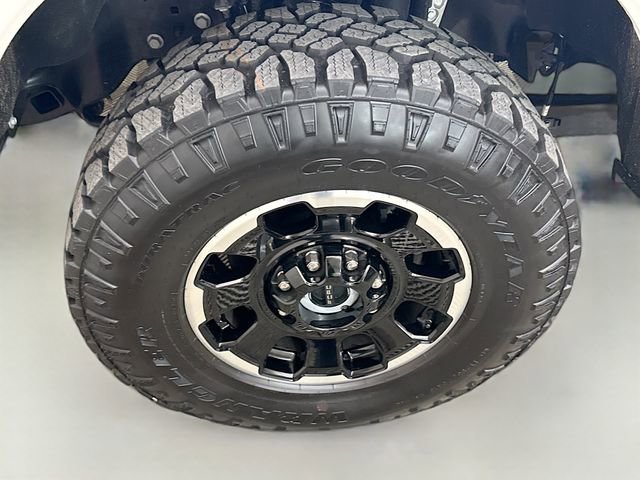 Used 2026 Ford F250 Platinum w/ Tremor Off-Road Package AWD/4WD image 33