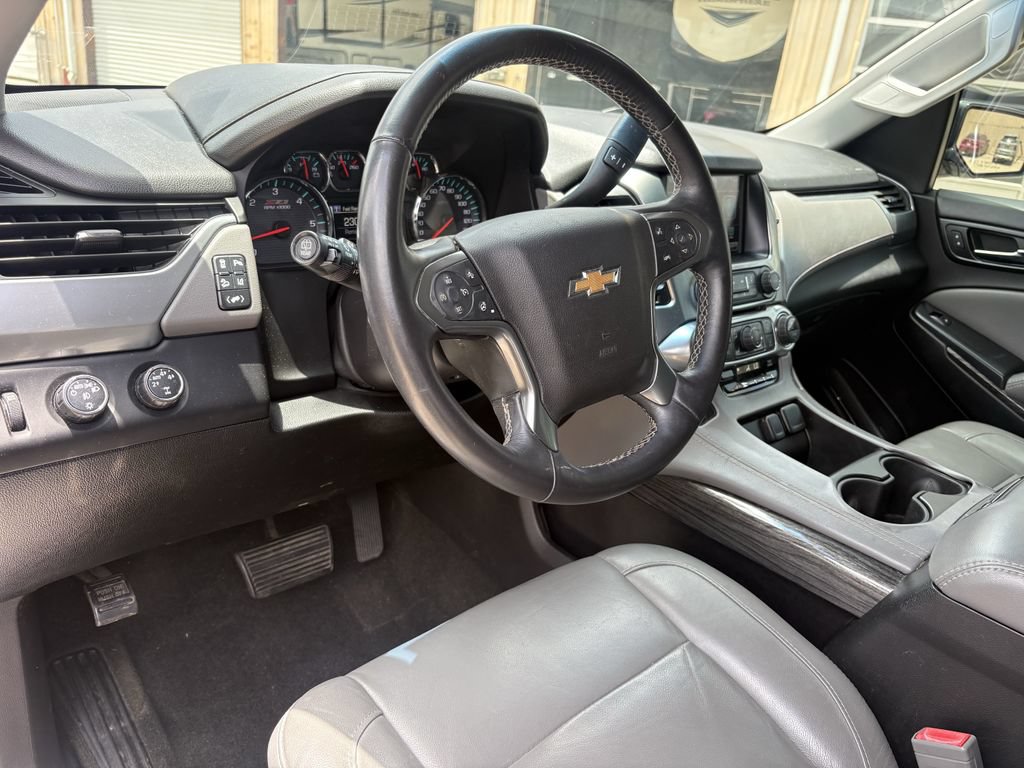 Used 2015 Chevrolet Suburban LT AWD/4WD image 14