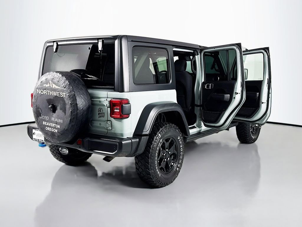 Used 2023 Jeep Wrangler Unlimited w/ Safety Group image 25