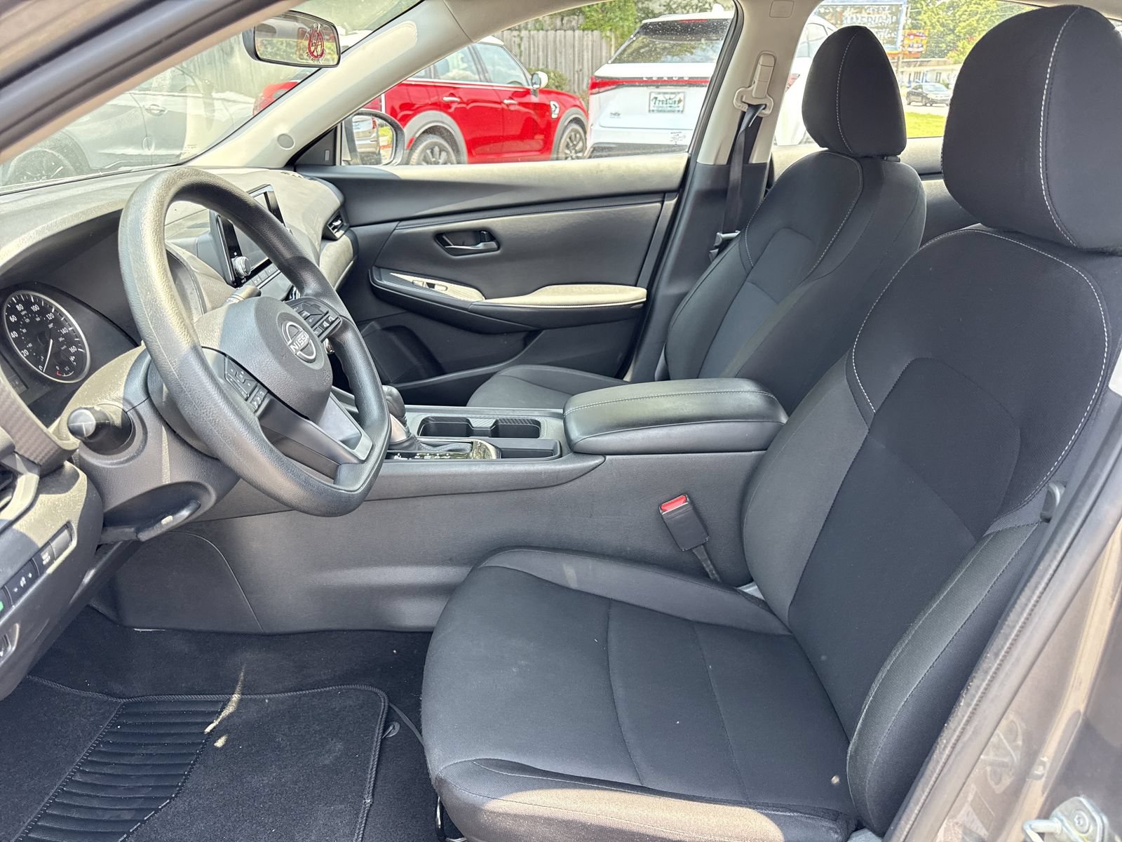 Used 2025 Nissan Sentra S FWD image 9