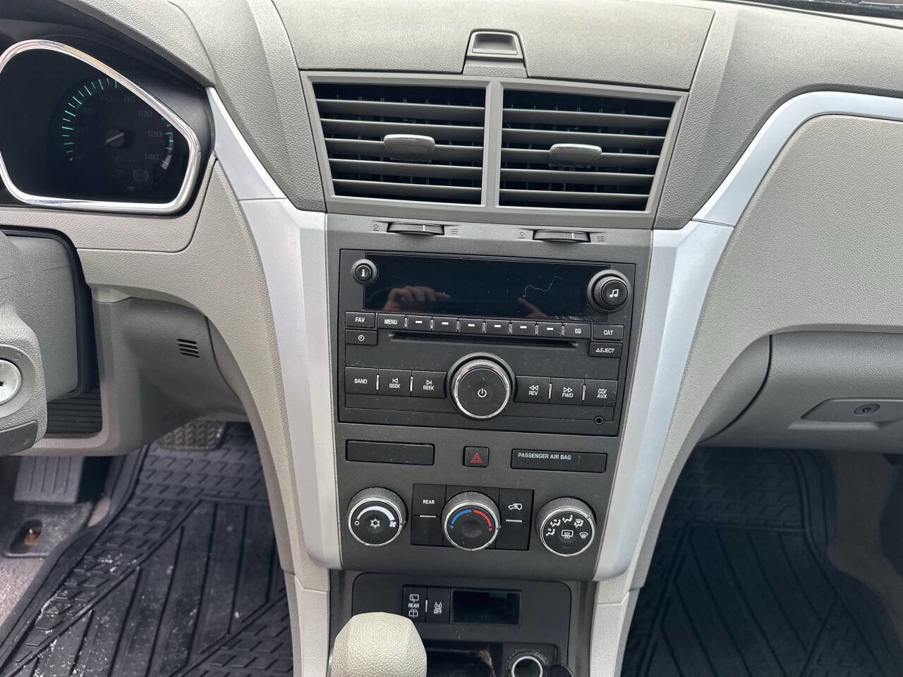 Used 2012 Chevrolet Traverse LS image 15