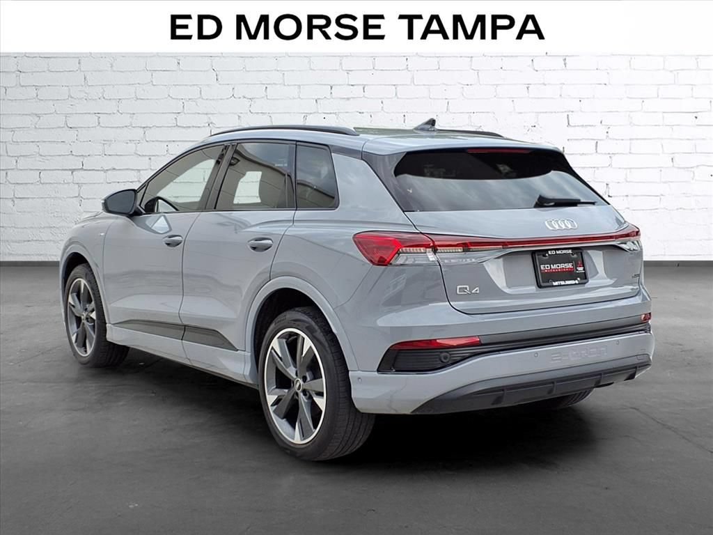 Used 2023 Audi Q4 e-tron Prestige AWD/4WD image 3
