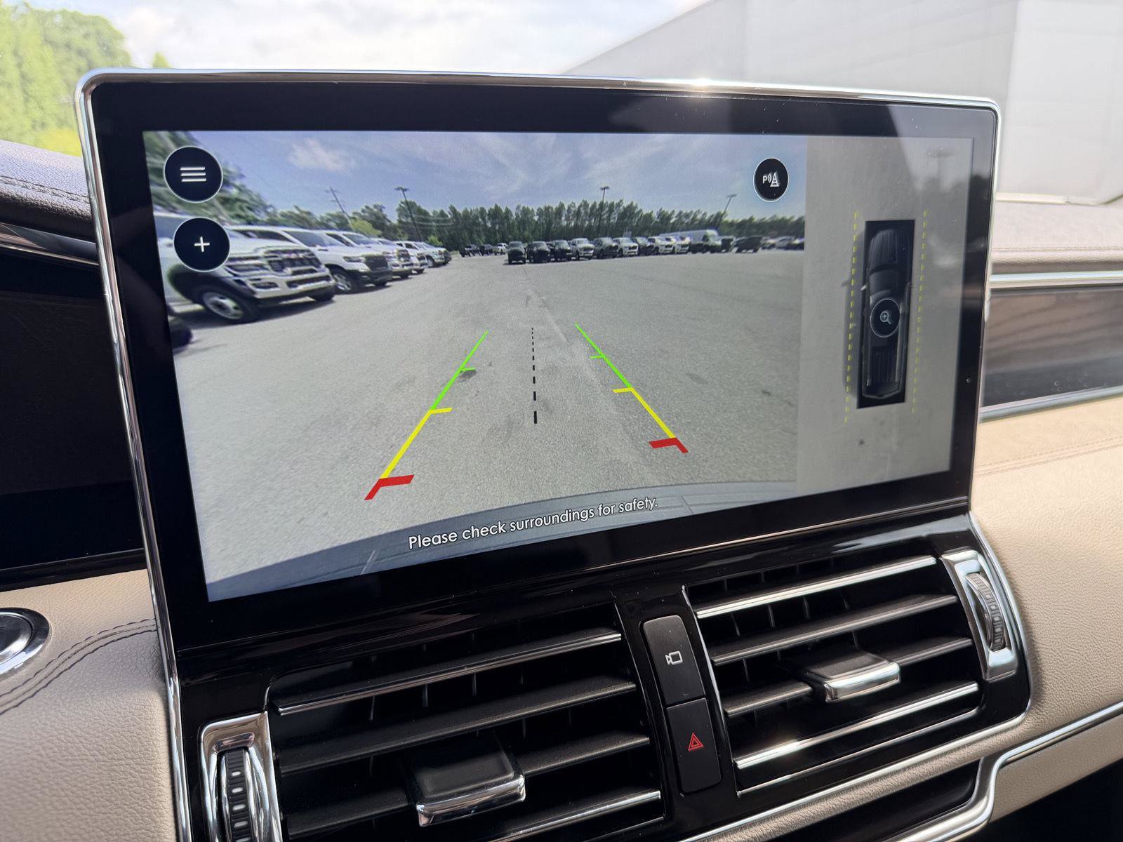 Used 2024 Lincoln Navigator L Reserve AWD/4WD image 12