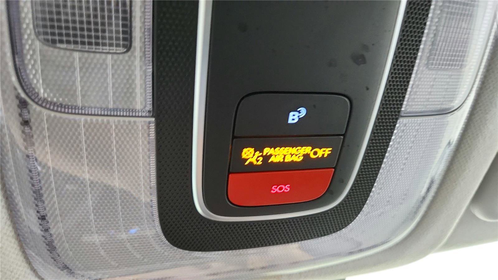Used 2025 Hyundai Kona SEL AWD/4WD image 25