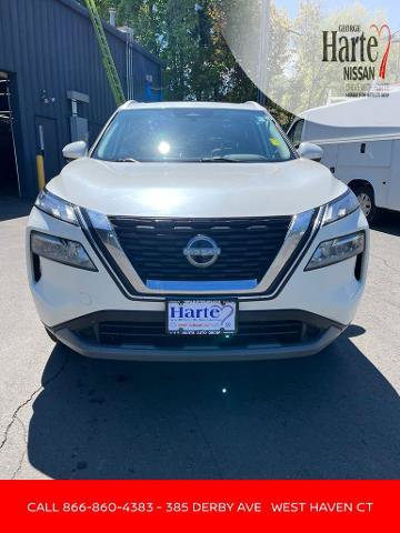 Certified 2023 Nissan Rogue SV w/ SV Premium B Package AWD/4WD image 2