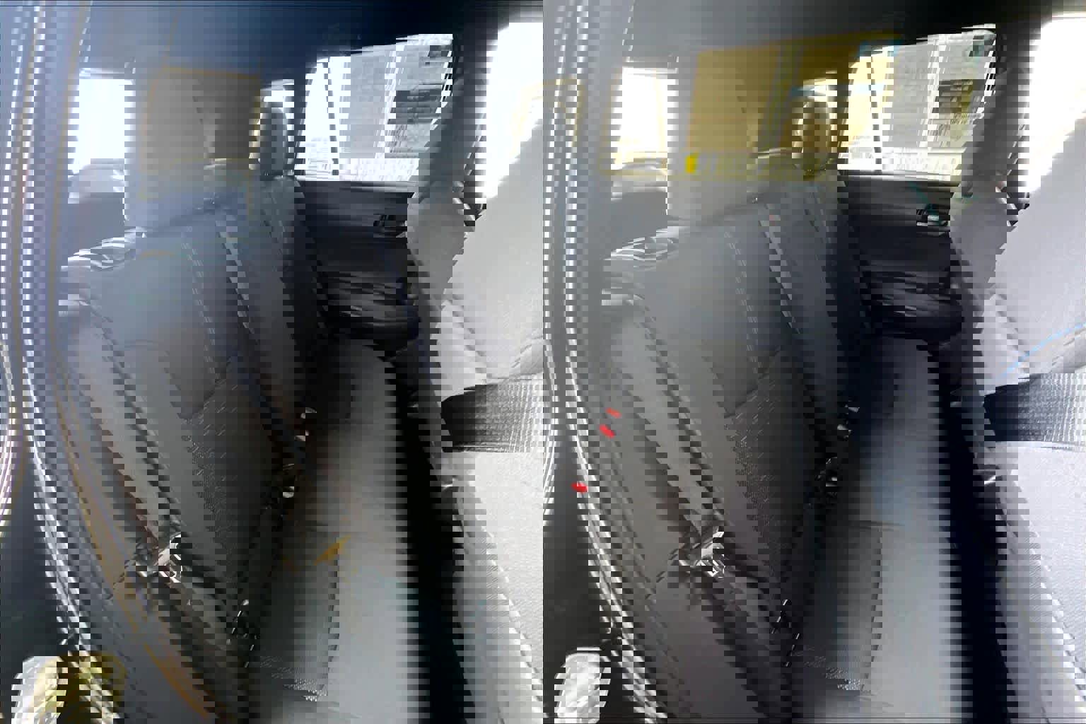 Used 2024 Toyota Corolla Cross SE image 18