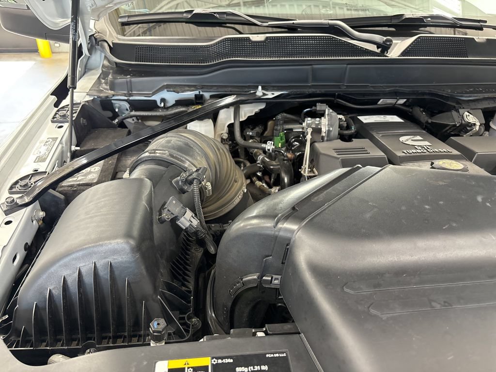 Used 2024 RAM 2500 Laramie AWD/4WD image 35