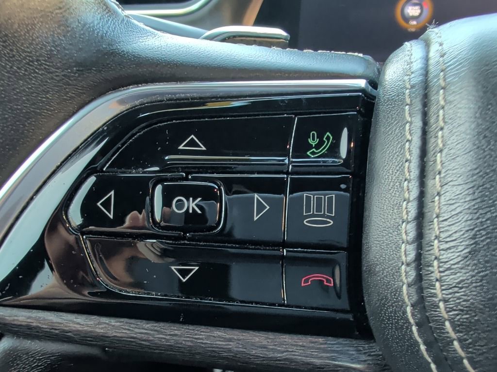 Used 2022 Jeep Grand Cherokee L Overland w/ Luxury Tech Group IV image 19