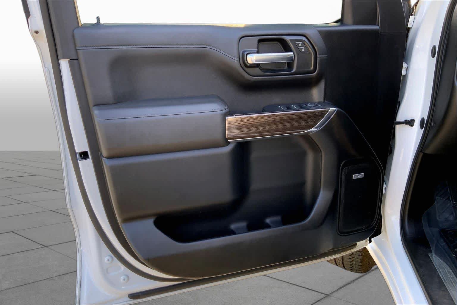 Used 2021 Chevrolet Silverado 1500 LT Trail Boss w/ Convenience Package II AWD/4WD image 21