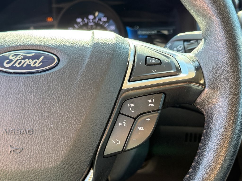 Used 2024 Ford Edge SEL AWD/4WD image 19