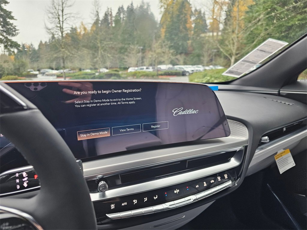 New 2026 Cadillac Lyriq Sport image 28