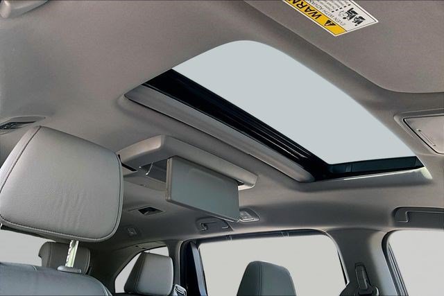 Certified 2022 Honda Odyssey Touring image 25