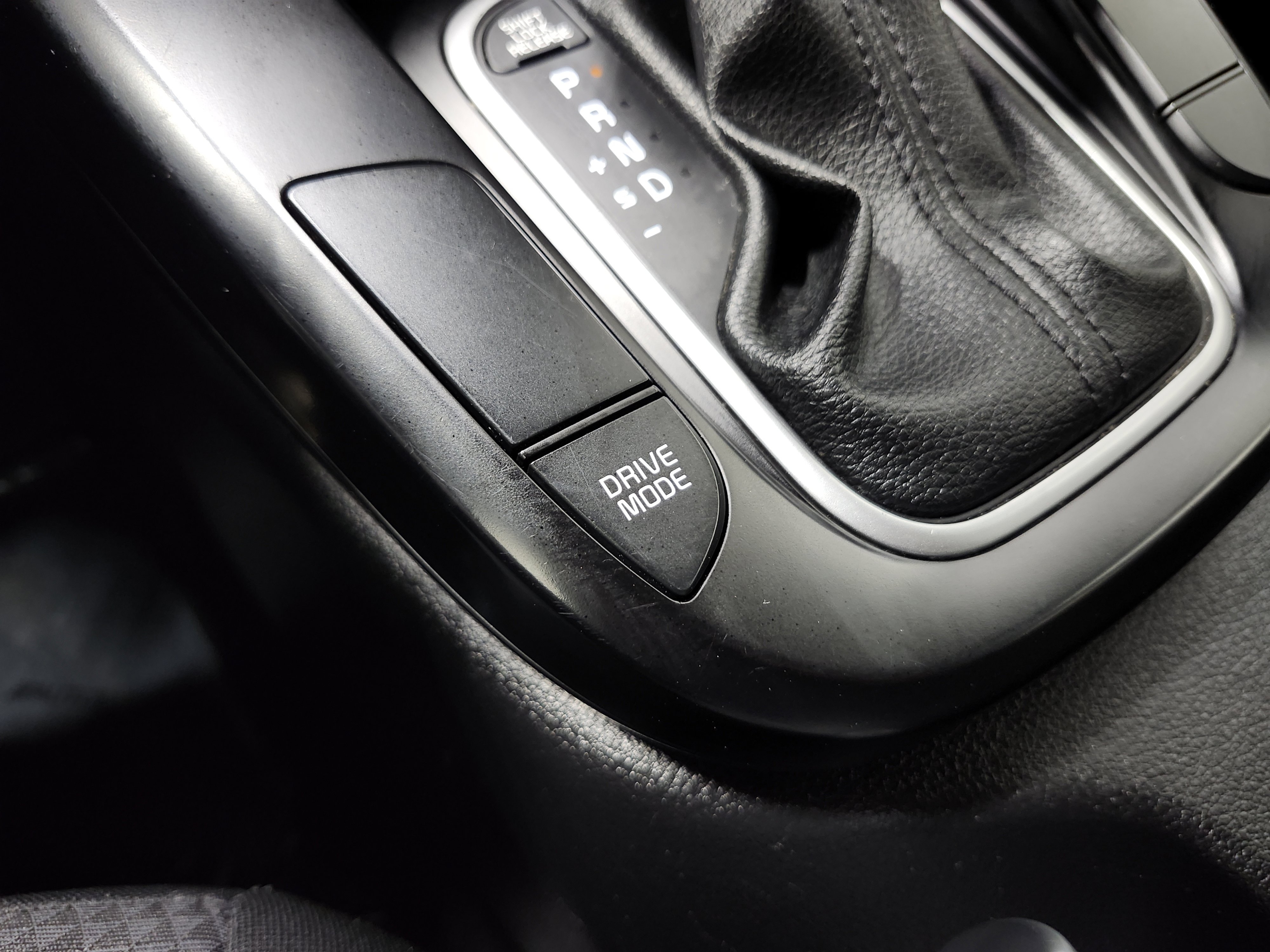 Used 2023 Kia Soul LX w/ Option Group 015 FWD image 8