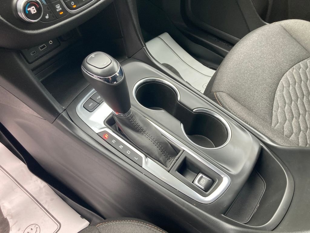 Used 2019 Chevrolet Equinox LT image 23