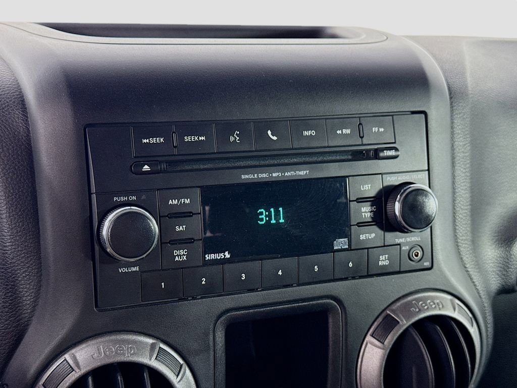 Used 2017 Jeep Wrangler Unlimited Sport w/ Connectivity Group image 30