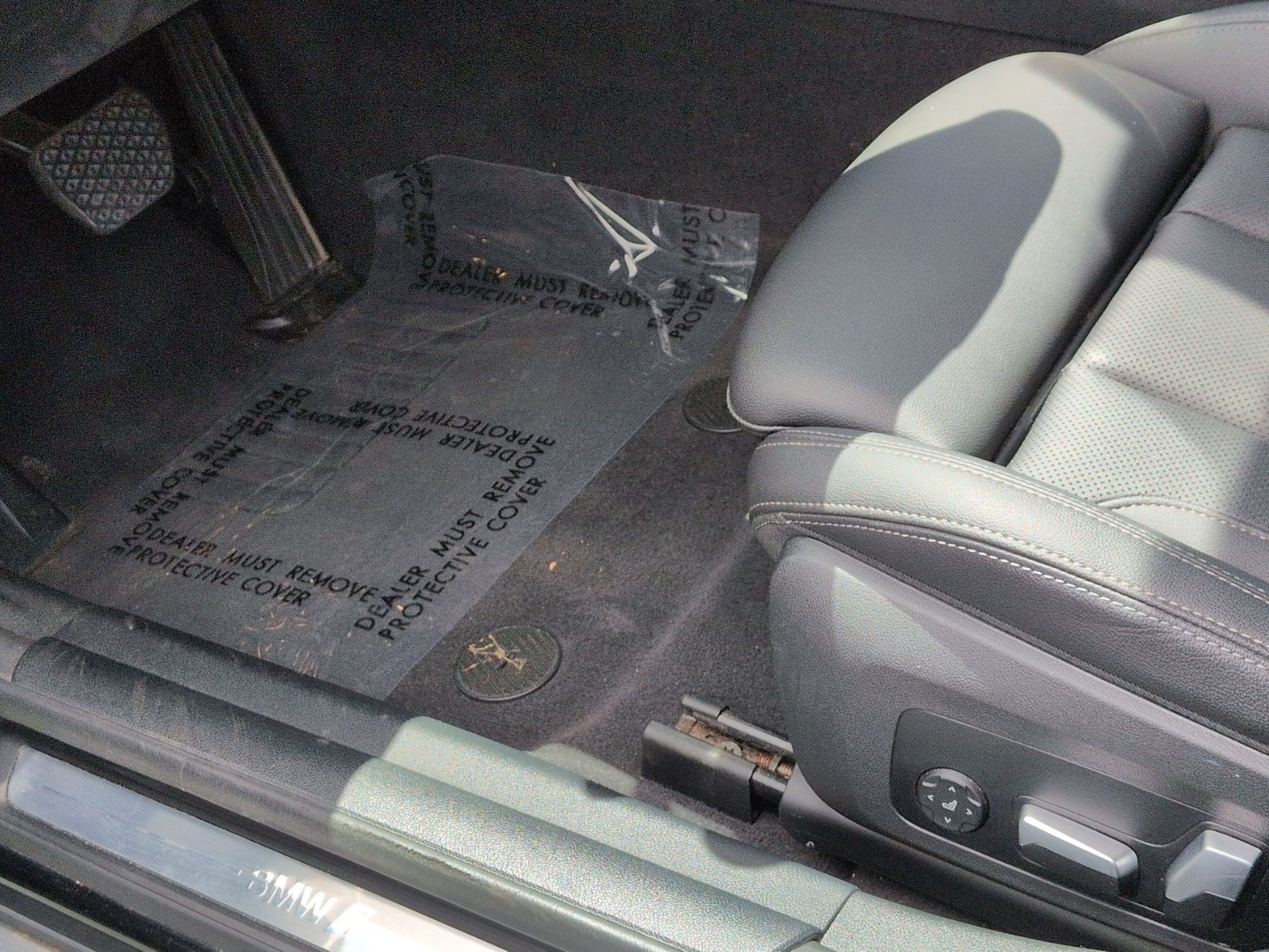 Used 2023 BMW i4 eDrive35 RWD image 17