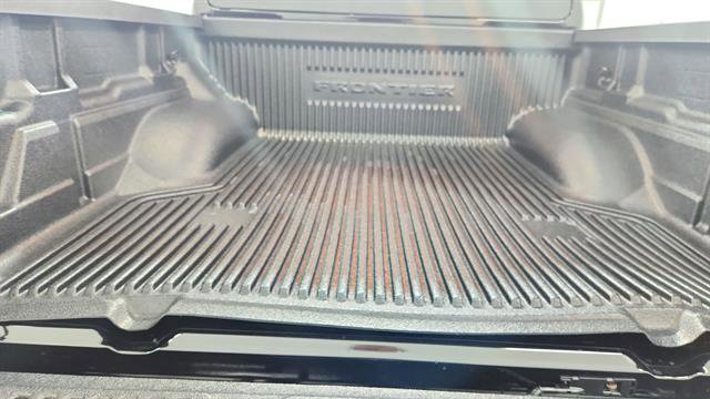 New 2026 Nissan Frontier SV image 28