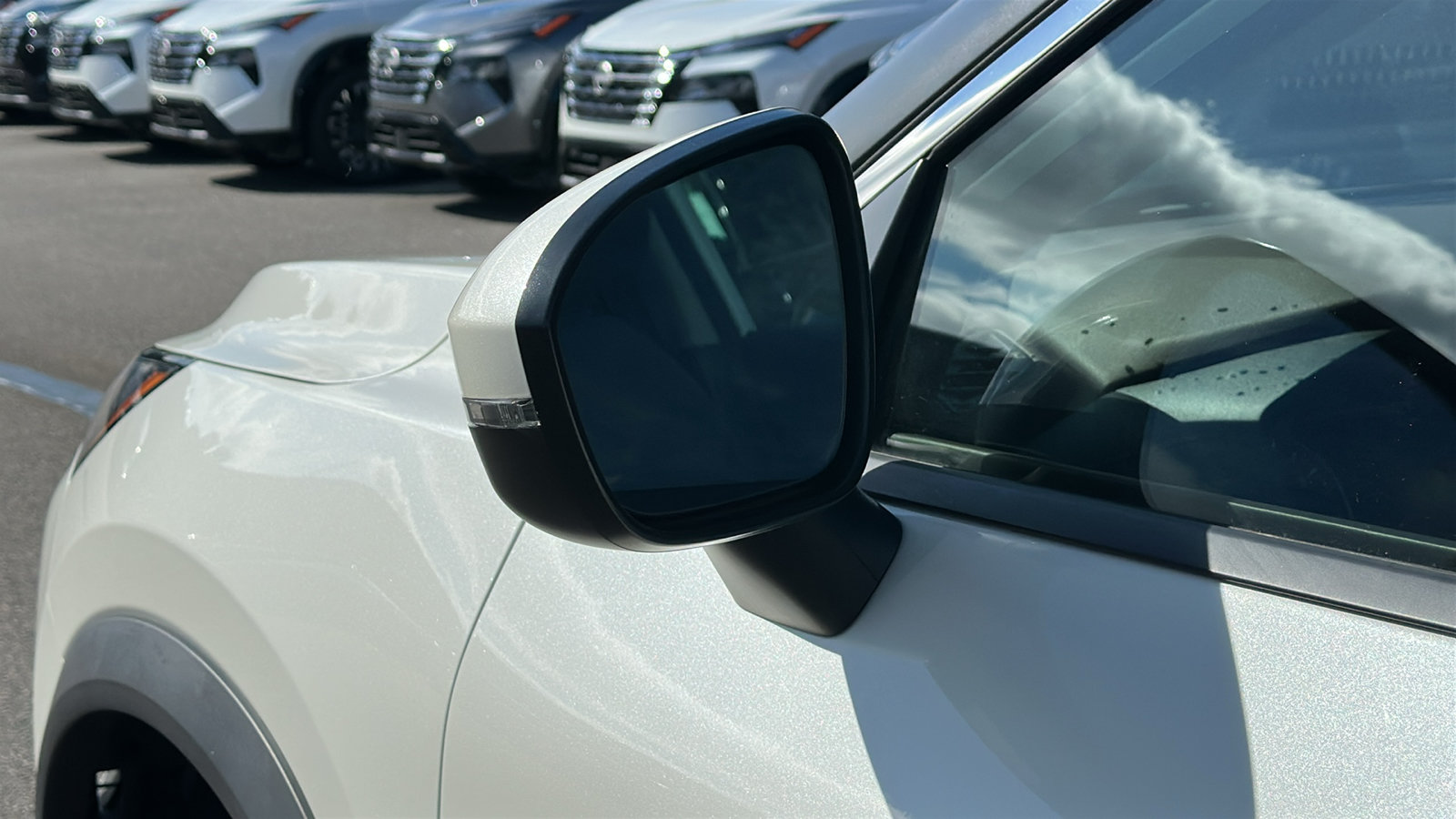 Used 2022 Nissan Rogue SV AWD/4WD image 10
