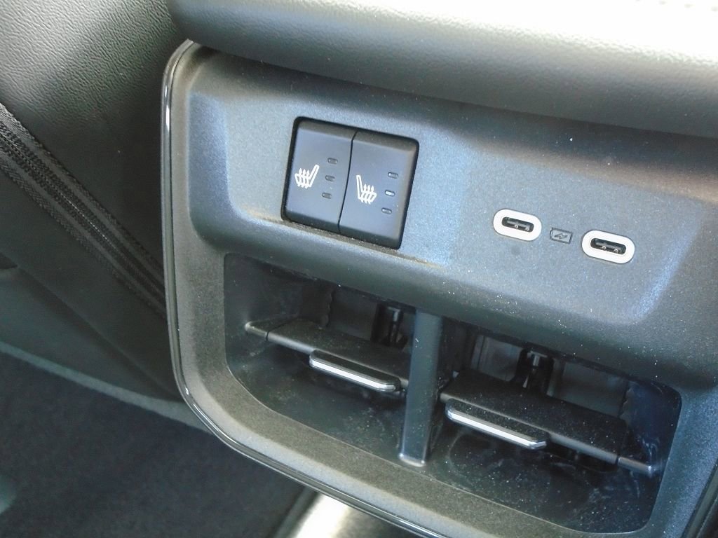 Used 2024 Dodge Charger R/T w/ Plus Group image 12