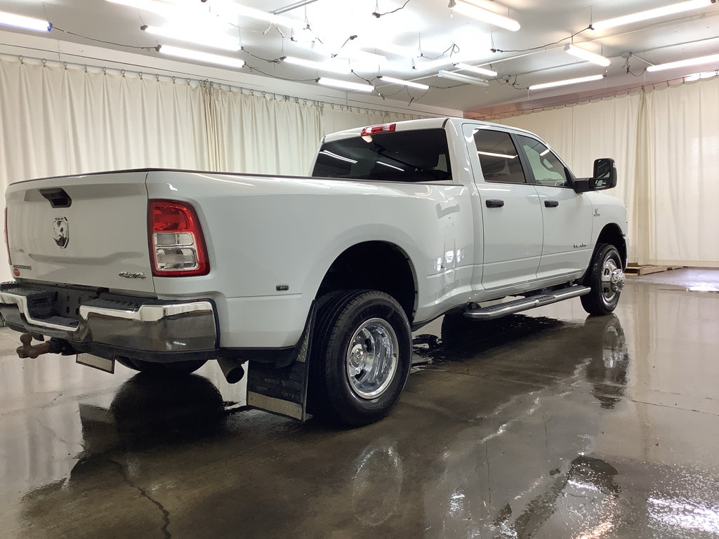 Used 2024 RAM 3500 Big Horn image 6