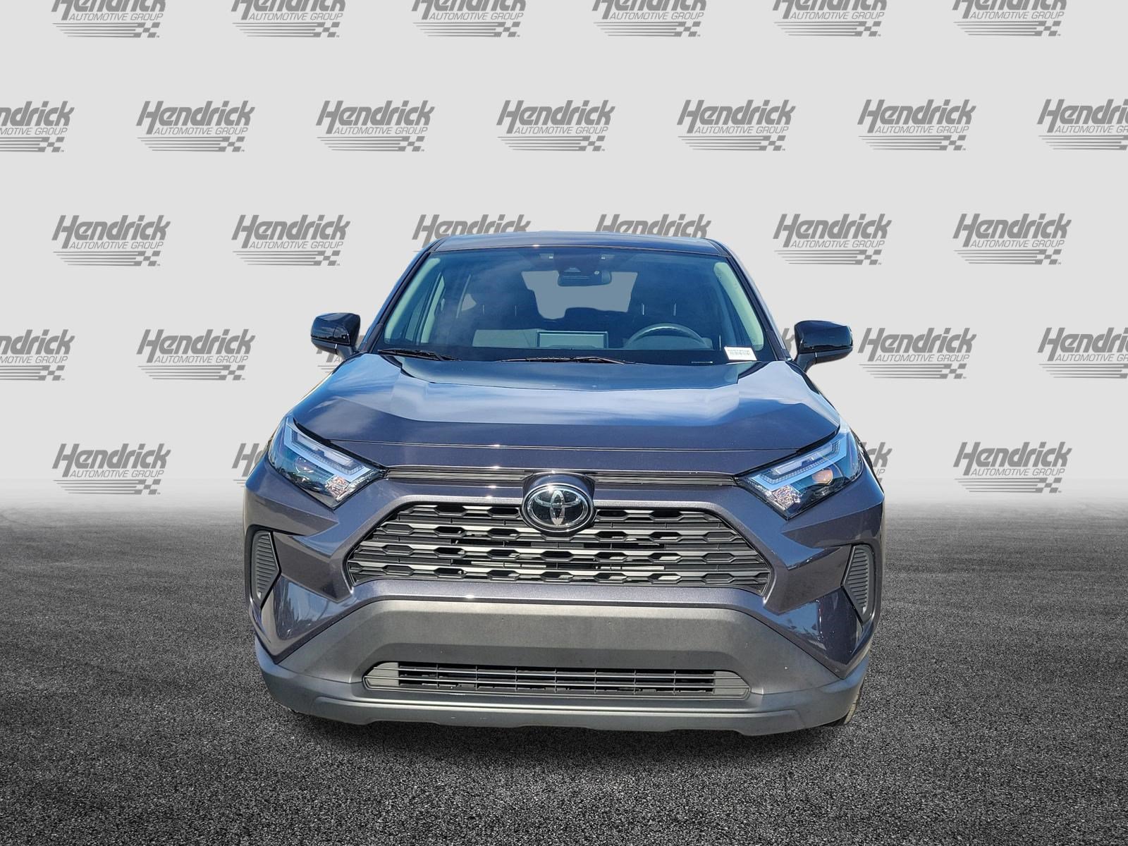 Used 2025 Toyota RAV4 LE FWD image 9