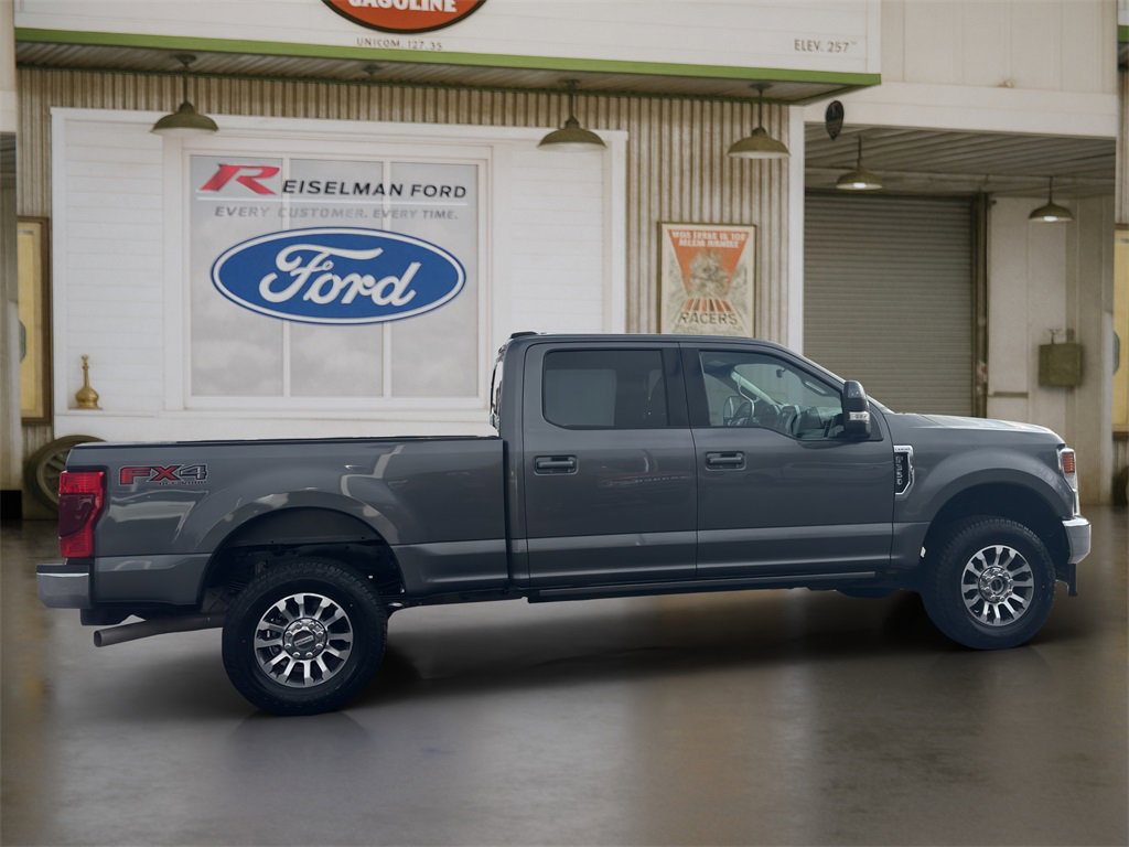 Certified 2022 Ford F350 Lariat w/ Lariat Value Package image 8