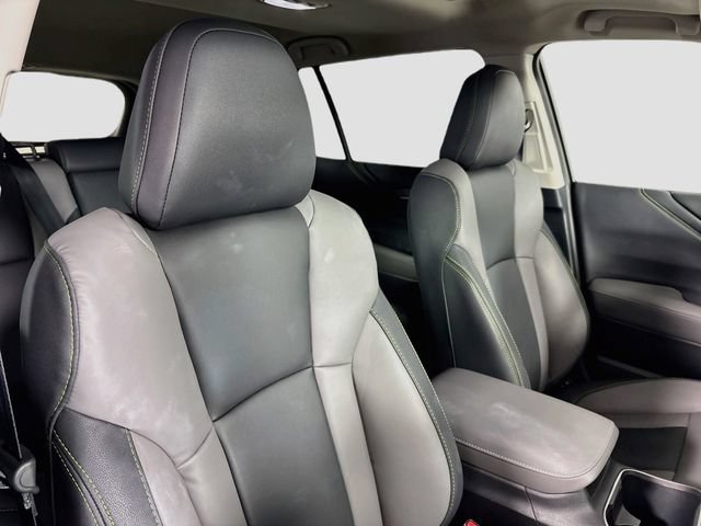 Certified 2025 Subaru Outback Onyx Edition AWD/4WD image 31
