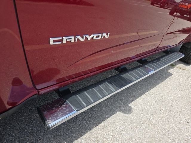 Used 2017 GMC Canyon SLT w/ Driver Alert Package image 10