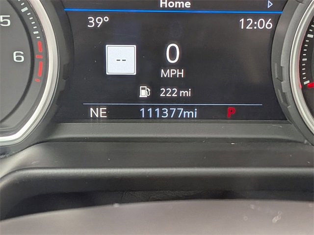 Used 2021 Chevrolet Suburban Premier w/ Premium Package image 19