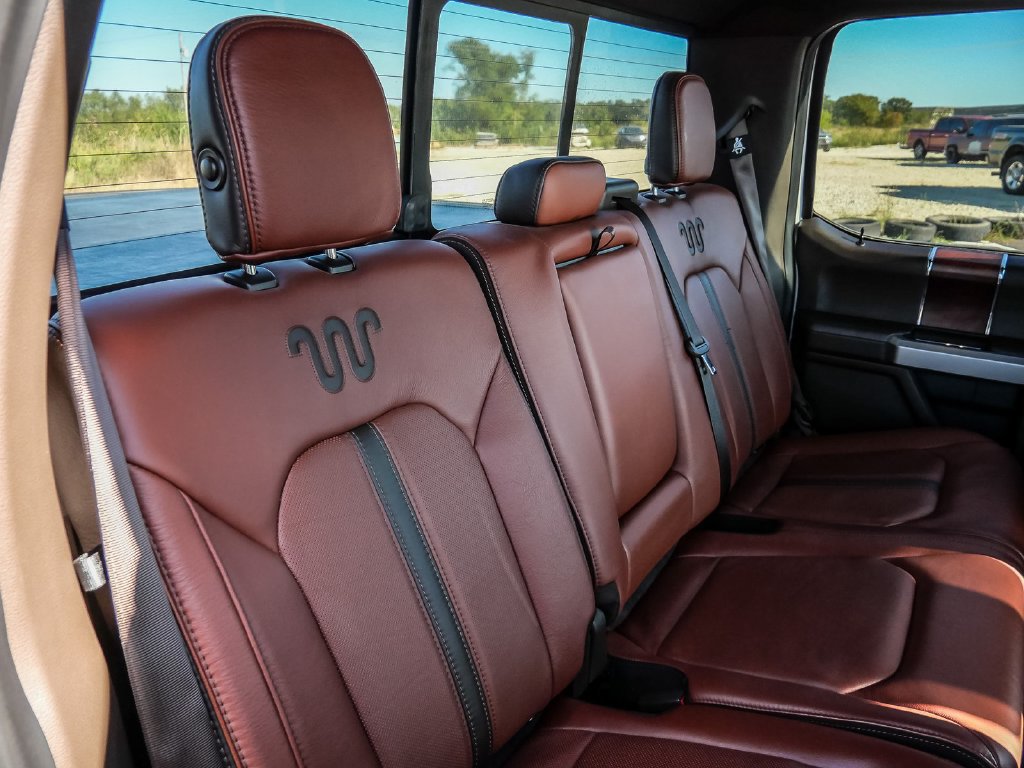 Used 2019 Ford F150 King Ranch w/ Equipment Group 601A Luxury AWD/4WD image 28